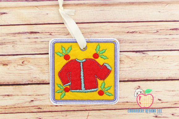 Christmas Sweater Ornament: A Festive Embroidery Delight